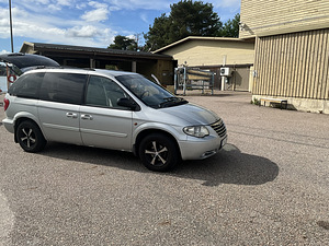 Chrysler Voyager 2.8 (3 foto / 14)