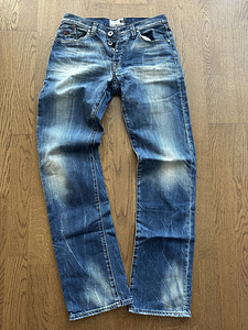 Energie meeste teksad (W31 L34) (1 foto / 6)