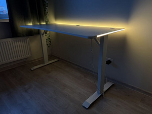 LED игровой стол (1 фото из 5)