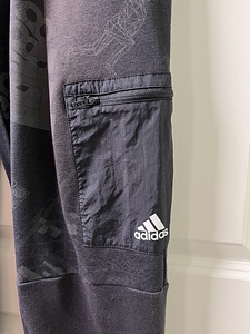 Штаны ADIDAS, размер 13-14 лет (5 фото из 5)