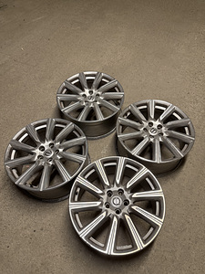 Volvo R19 Diamond Cut 8.5J ET47 5x108 (1 фото из 7)