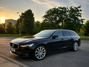 Volvo R19 Diamond Cut 8.5J ET47 5x108 (1 фото из 7)