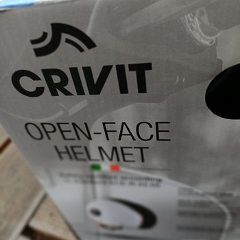 Crivit kiiver.