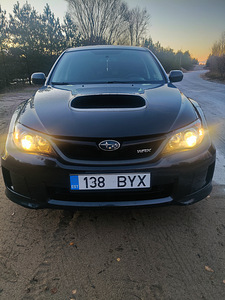 Subaru WRX 221kw 2014 (2 фото из 9)