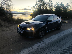 Subaru WRX 221kw 2014 (3 фото из 9)