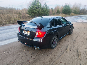 Subaru WRX 221kw 2014 (4 фото из 9)