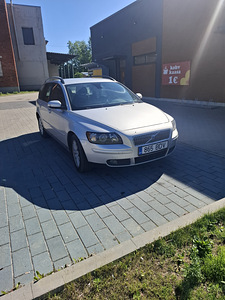Volvo v50 (6 foto / 6)