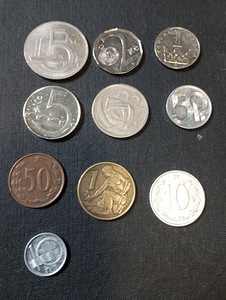 Монеты (1 фото из 2)