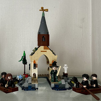 LEGO Hogwarts castle boat house