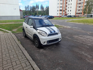 MICROCAR M8 (2 foto / 8)