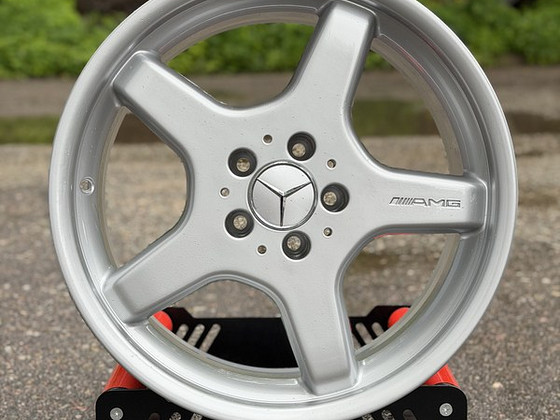 18" Mercedes-Benz AMG erilaiad originaalveljed 5x112