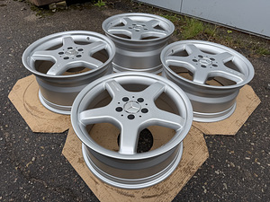 18" Mercedes-Benz AMG erilaiad originaalveljed 5x112 (2 foto / 10)
