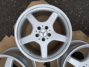 18" Mercedes-Benz AMG erilaiad originaalveljed 5x112 (4 foto / 10)