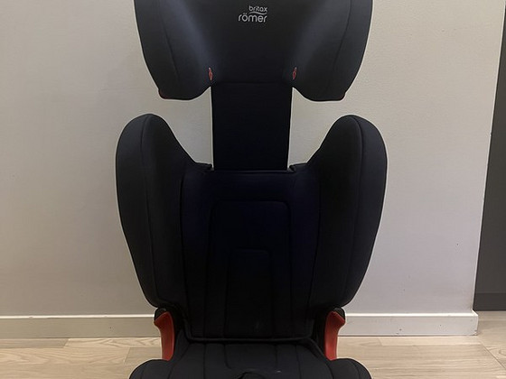Детское автокресло Britax Römer Kidfix 2R - б/у, хорошее сос