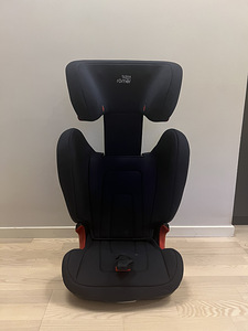 Britax Römer Kidfix 2R laste turvatool - kasutatud, heas seisukorras (2 foto / 5)