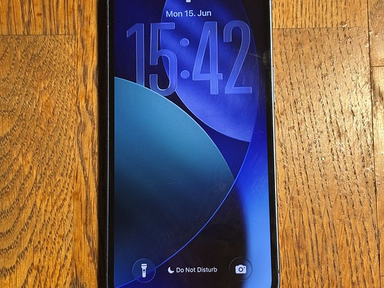 iPhone 13 128GB