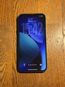 iPhone 13 128GB (1 foto / 4)