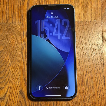 iPhone 13 128GB