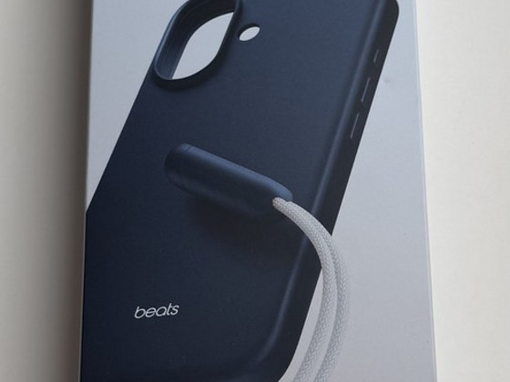 Beats iPhone 17 Kickstand Case , Blue