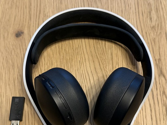 Sony juhtmevabad kõrvaklapid PS5 Pulse 3D, valge
