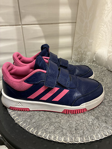 Adidas (2 фото из 5)