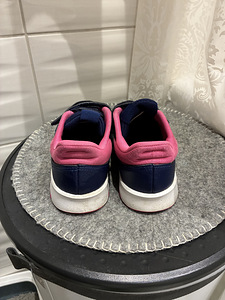 Adidas (3 фото из 5)