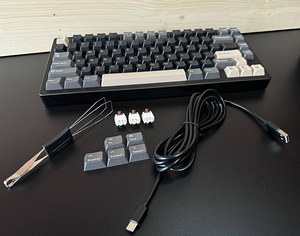 Rainy 75 Keyboard Anodized Black Pro (RGB / FR4 / Silver SUS (2 foto / 4)
