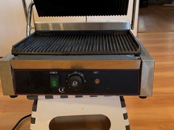 Professionaalne grill