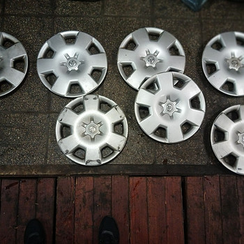 Toyota ilukilbid
