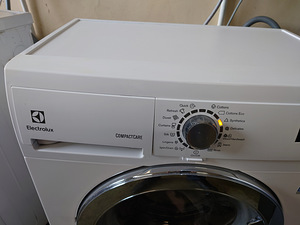 Kitsas pesumasin Elektrolux 40 sm (3 foto / 5)