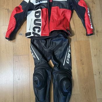 Мотоциклетная экипировка Ducati Corse