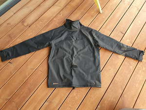 Mystic Thermoskin Storm tuulejope (1 foto / 1)