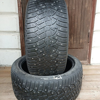 245/40/18 Continental Ice Contact 2