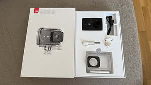 YI 4K+ Action Camera + Waterproof Case (1 foto / 3)