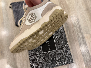 Кроссовки Philipp Plein (37) оригинал (3 фото из 4)