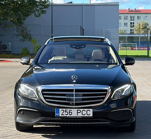 MERCEDES-BENZ E 350 D (3 foto / 11)