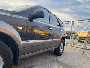 Kia sorento (10 foto / 15)