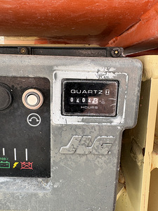 JLG 1230 ES mast lift masttõstuk (3 foto / 3)