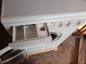 INDESIT WDN 867 WF (5 foto / 9)