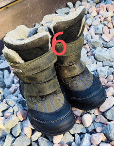 Lastejalatsite müük (talv-sügis) (7 foto / 7)