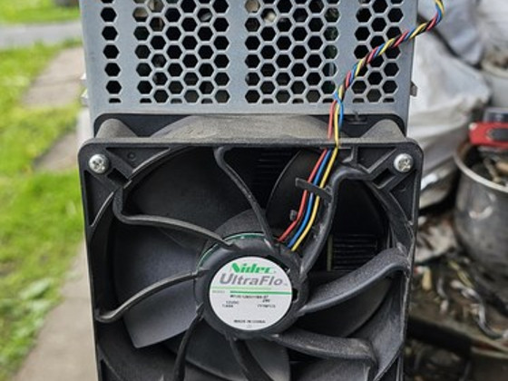 Antminer D3