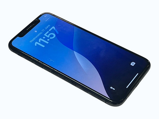 Mobiltelefon Apple iPhone XS 64 GB