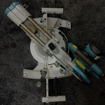 Makita LS1018L торцовочная пила