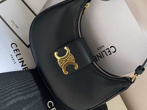 Оригинальная сумка Celine Medium Ava Triomphe Bag черная
