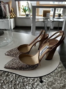 Jimmy Choo оригинал, размер 40. (3 фото из 4)