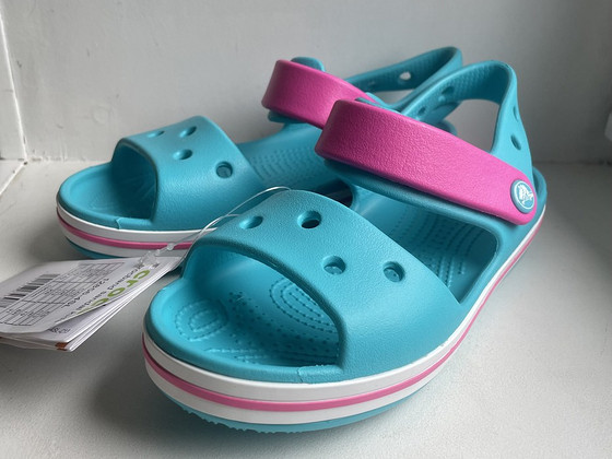 Новые сандалии Crocs c13 (EUR 30-31)