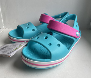 Uued Crocs sandaalid c13 (EUR 30-31) (2 foto / 4)