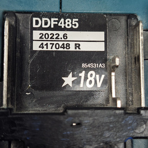 Akutrell Makita DDF485 + aku 5.0Ah (5 foto / 5)