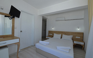 KAFTANS CITY HOTEL BY RRH&R (8 foto / 10)