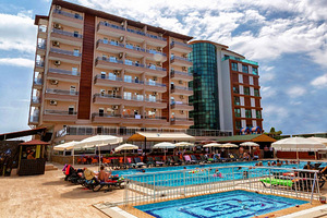 CLUB BAYAR BEACH HOTEL (3 foto / 10)